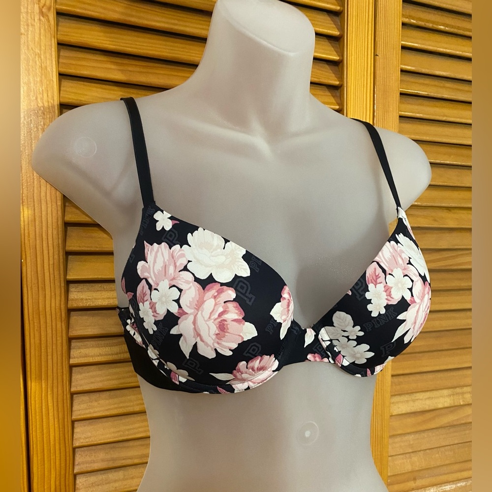 🌸PINK: Wear Everywhere Push-up Bra